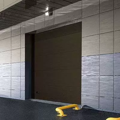 Промышленные ворота цвет коричневый